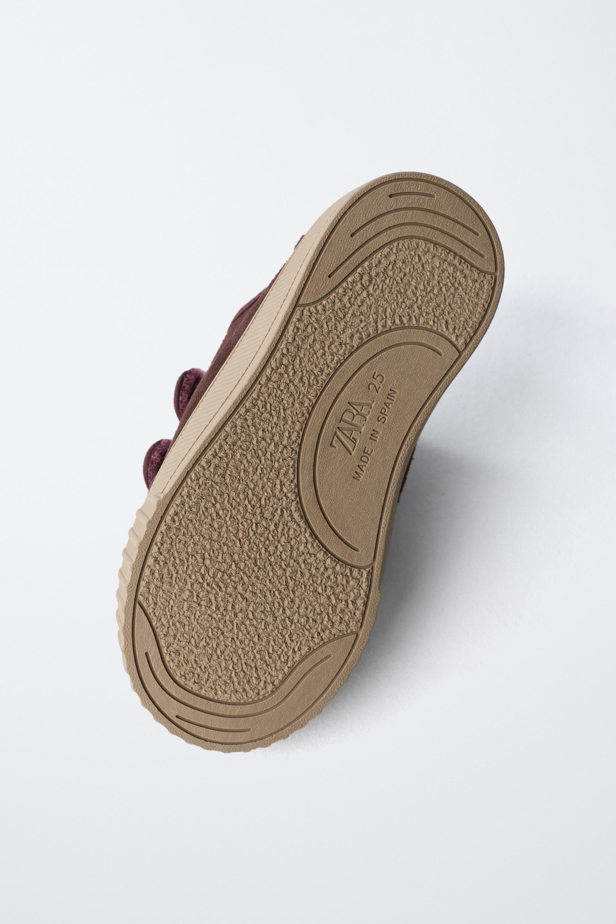 TENNIS OU BASKET EN DAIM